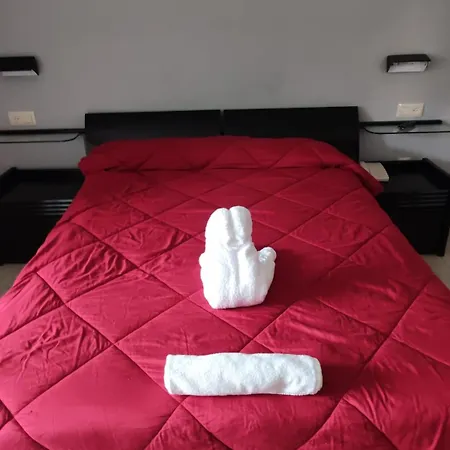 Restaurante Y San Paio Pensión Lavacolla