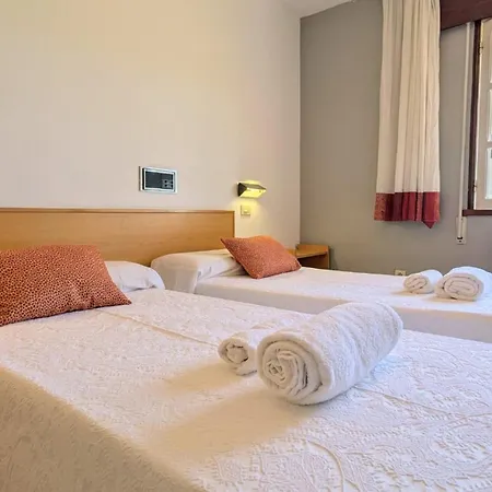 Guest house Restaurante Y San Paio Lavacolla
