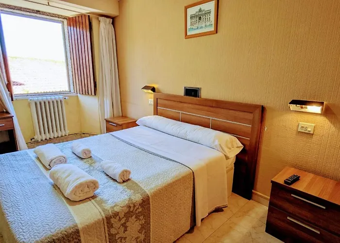 Restaurante Y San Paio 3* Lavacolla